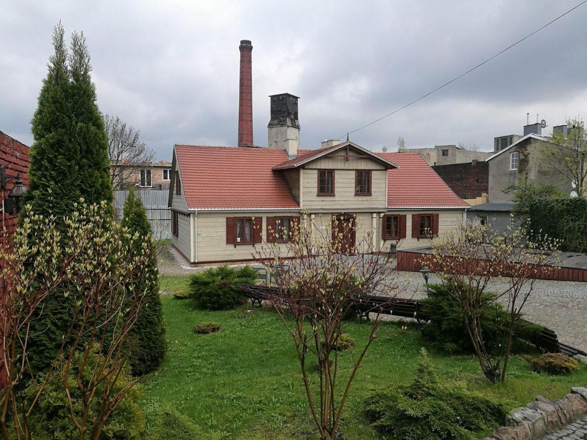 Gosciniec Folkier Hostel Zgierz Bagian luar foto