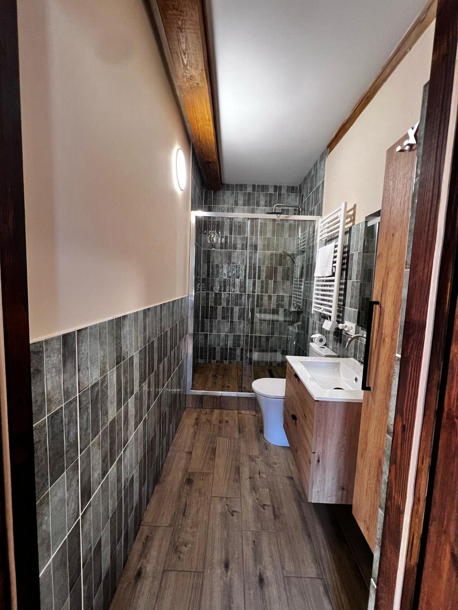 Gosciniec Folkier Hostel Zgierz Bagian luar foto